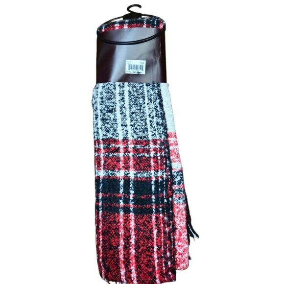 NWT Plaid Muffler Scarf Red White & Blue Preppy Classic Americana Cozy Academia - Picture 2 of 4